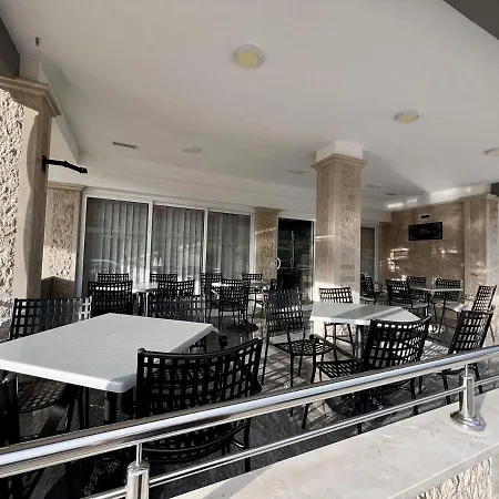 Petra Penzion 3*