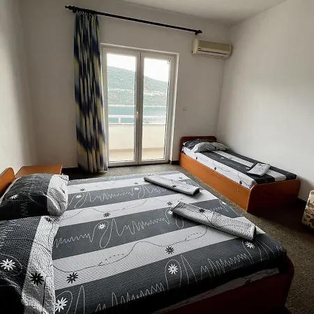 Guest house Petra