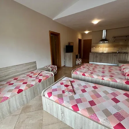Guest house Petra