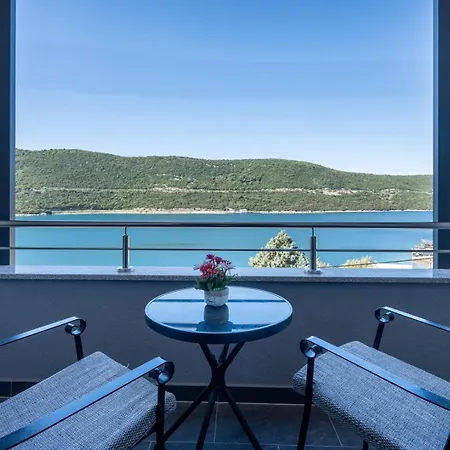 Petra Penzion 3*