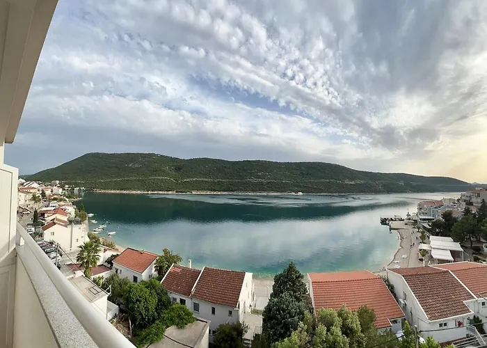 Petra Guest house 3*